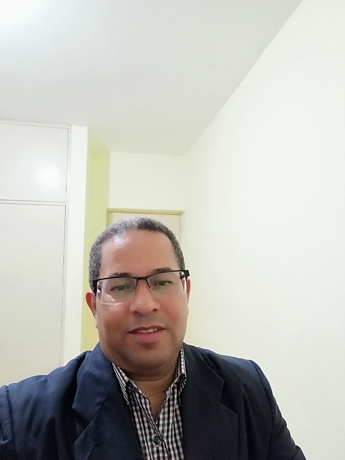 JULIO ERNESTO PEREZ
