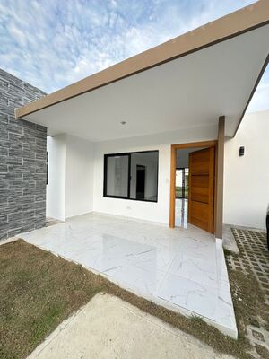 Villa en Bávaro, Punta Cana de 2 habitaciones con 2 baños y 2 parqueos con mantenimiento incluido - Imagen 4