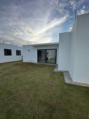 Villa en Bávaro, Punta Cana de 2 habitaciones con 2 baños y 2 parqueos con mantenimiento incluido - Imagen 5