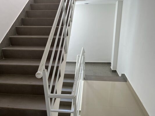 Apartamento en Autopista San Isidro, Santo Domingo Este de 3 habitaciones con 2 baños y 1 parqueo con mantenimiento incluido - Imagen 4