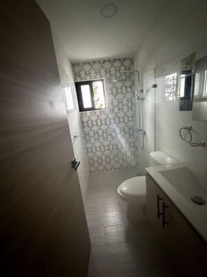 Apartamento en Los Prados, Santo Domingo D.N. de 2 habitaciones con 1 baño y 1 parqueo en 3er nivel de 75 mts² con mantenimiento incluido - Imagen 3