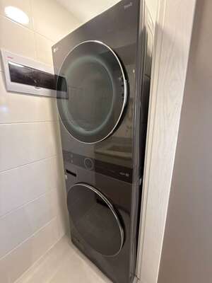 Apartamento en Evaristo Morales, Santo Domingo D.N. de 1 habitación con 1 baño y 1 parqueo en 6to nivel de 61 mts² con mantenimiento incluido - Imagen 1