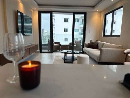 Apartamento en Evaristo Morales, Santo Domingo D.N. de 1 habitación con 1 baño y 1 parqueo en 6to nivel de 61 mts² con mantenimiento incluido - Imagen 5