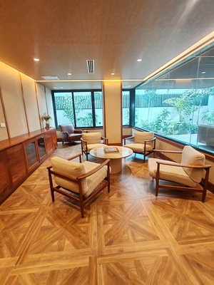 Apartamento en Piantini, Santo Domingo D.N. de 2 habitaciones con 2 baños y 2 parqueos en 4to nivel de 80 mts² con mantenimiento incluido - Imagen 2