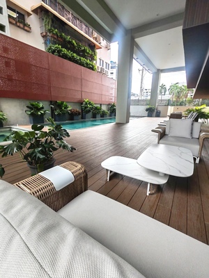 Apartamento en Piantini, Santo Domingo D.N. de 2 habitaciones con 2 baños y 2 parqueos en 4to nivel de 80 mts² con mantenimiento incluido - Imagen 3