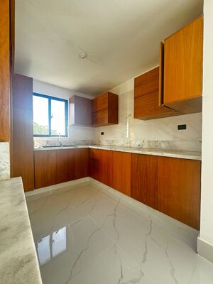 Apartamento en Cerros De Gurabo I, Santiago de 3 habitaciones con 3 baños de 187 mts² - Imagen 5