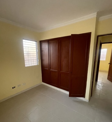 Apartamento en Santo Domingo Oeste, Santo Domingo Oeste de 3 habitaciones con 2 baños y 2 parqueos en 4to nivel de 90 mts² - Imagen 6