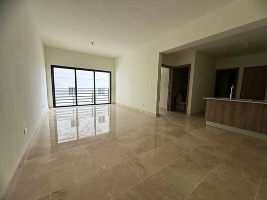 Apartamento en Serrallés, Santo Domingo D.N. de 1 habitación con 2 baños y 1 parqueo de 87 mts² con mantenimiento incluido - Imagen 2