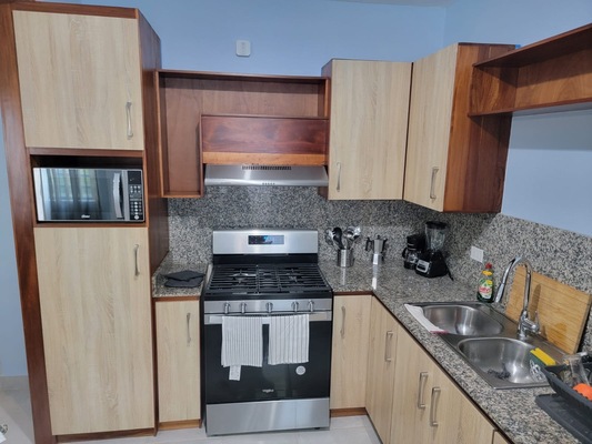 Apartamento en Residencial Luisa Perla, Higüey de 3 habitaciones con 2 baños y 2 parqueos de 120 mts² - Imagen 2