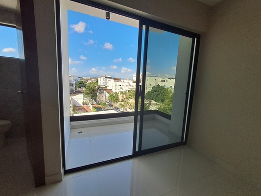 Apartamento en Los Restauradores, Santo Domingo D.N. de 2 habitaciones con 2 baños y 2 parqueos en 4to nivel de 110 mts² con mantenimiento incluido - Imagen 6