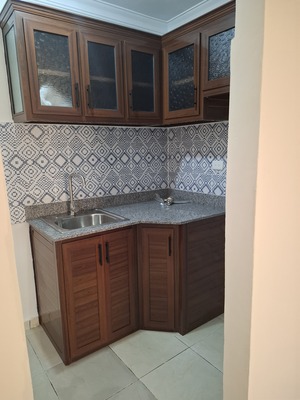 Apartamento en Av. España, Santo Domingo Este de 3 habitaciones con 2 baños y 1 parqueo en 4to nivel de 110 mts² con mantenimiento incluido - Imagen 7