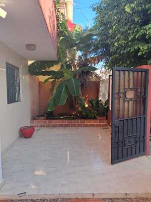 Casa en Velacasa, Santo Domingo D.N. de 4 habitaciones con 3 baños y 2 parqueos de 2 niveles con 176 mts² - Imagen 6