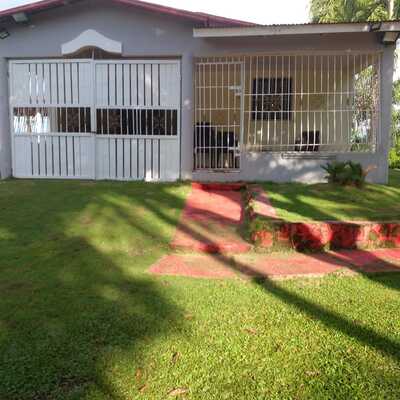 Villa en Comatillo, Bayaguana de 11 tareas - Imagen 1
