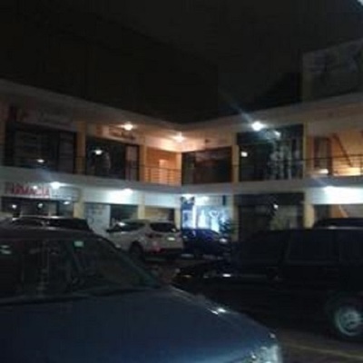 Local comercial en Piantini, Santo Domingo D.N. con 2 baños de 32 mts² - Imagen 2