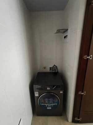 Apartamento en Evaristo Morales, Santo Domingo D.N. con 2 habitaciones, 2 baños, 1 parqueo en 6to nivel de 77 mts² con mantenimiento incluido - Imagen 7