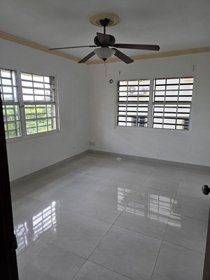 Apartamento en Honduras Del Oeste, Santo Domingo D.N. con 3 habitaciones, 2 baños, 2 parqueos en 3er nivel - Imagen 4