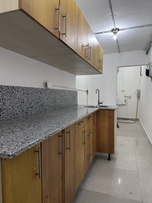 Apartamento en Los Prados, Santo Domingo D.N. con 1 habitación, 1 baño, 1 parqueo de 60 mts² con mantenimiento incluido - Imagen 4