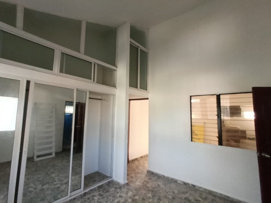 Casa de 440 metros cuadrados con 3 habitaciones, 1.5 baños y 1 parqueo en Cancino I, Santo Domingo Este - Imagen 7