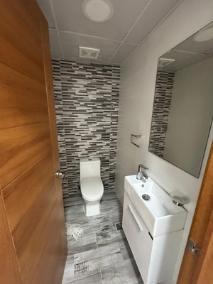 Apartamento en Urbanización Real, Santo Domingo D.N. con 1 habitación, 1 baño, 1 parqueo en 6to nivel de 63 mts² con mantenimiento incluido - Imagen 3