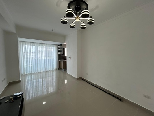 Apartamento en Urbanización Real, Santo Domingo D.N. con 1 habitación, 1 baño, 1 parqueo en 6to nivel de 63 mts² con mantenimiento incluido - Imagen 7