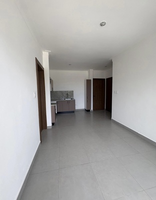 Apartamento en El Millón, Santo Domingo D.N. con 1 habitación, 1 baño, 1 parqueo en 7mo nivel de 60 mts² con mantenimiento incluido - Imagen 4