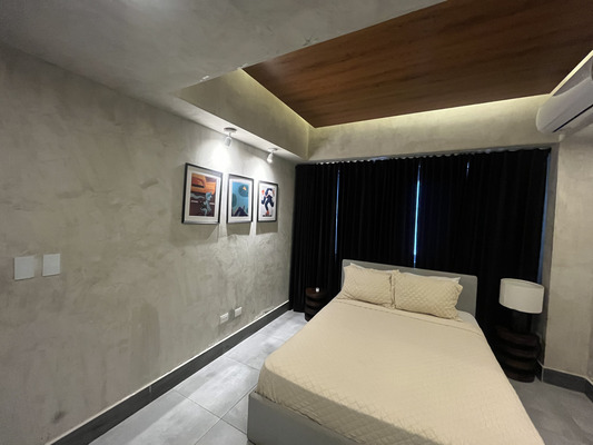 Apartamento en Piantini, Santo Domingo D.N. con 2 habitaciones, 2 baños, 2 parqueos en 4to nivel de 114 mts² con mantenimiento incluido - Imagen 3