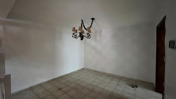 Casa en Los Prados, Santo Domingo D.N. con 3 habitaciones, 2 baños, 2 parqueos de 2 niveles con mantenimiento incluido - Imagen 4