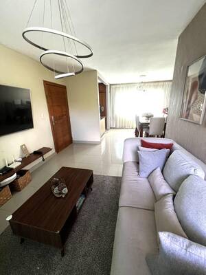 Apartamento en Altos De Arroyo Hondo, Santo Domingo D.N. de 3 habitaciones con 2 baños y 2 parqueos en 4to nivel - Imagen 5