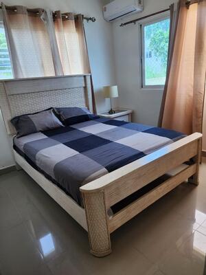 Casa en Brisas de Punta Cana, Bávaro de 2 habitaciones con 2 baños y 2 parqueos con mantenimiento incluido - Imagen 2