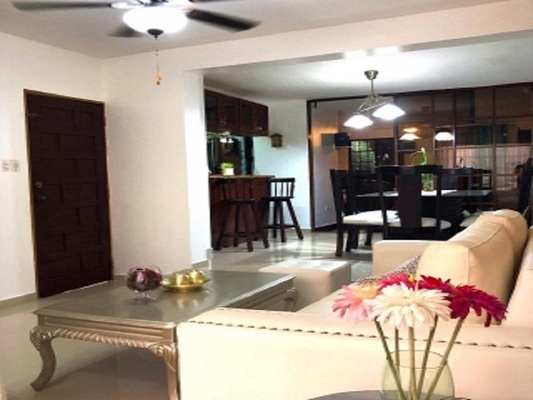 Casa en Serrallés, Santo Domingo D.N. de 3 habitaciones con 2 baños y 1 parqueo - Imagen 4