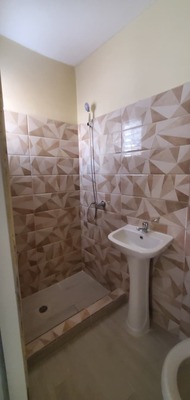 Casa en El Millón, Santo Domingo D.N. de 1 habitación con 1 baño de 2 niveles - Imagen 4