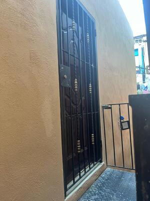 Casa en El Millón, Santo Domingo D.N. de 1 habitación con 1 baño de 2 niveles - Imagen 5