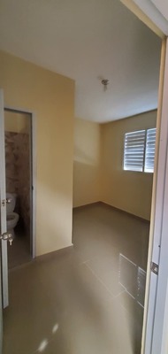Casa en El Millón, Santo Domingo D.N. de 1 habitación con 1 baño de 2 niveles - Imagen 4