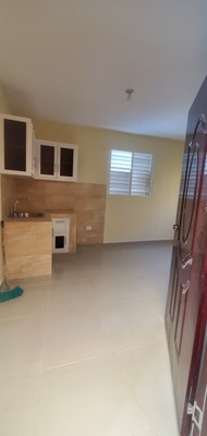 Casa en El Millón, Santo Domingo D.N. de 1 habitación con 1 baño de 2 niveles - Imagen 7
