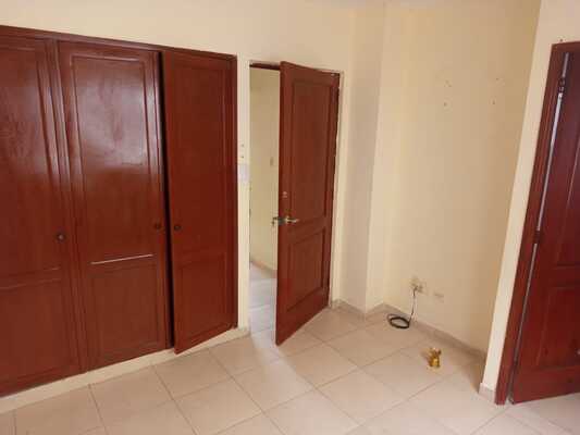 Apartamento en Los Alcarrizos, Los Alcarrizos de 3 habitaciones con 2 baños y 1 parqueo en 2do nivel con 70 mts² - Imagen 4