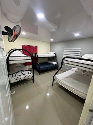 Villa en Guerra Centro, San Antonio De Guerra de 3 habitaciones con 3 baños con 7 mts² - Imagen 1