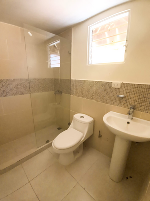 Apartamento en Autopista San Isidro, Santo Domingo Este de 3 habitaciones con 85 mts² - Imagen 3