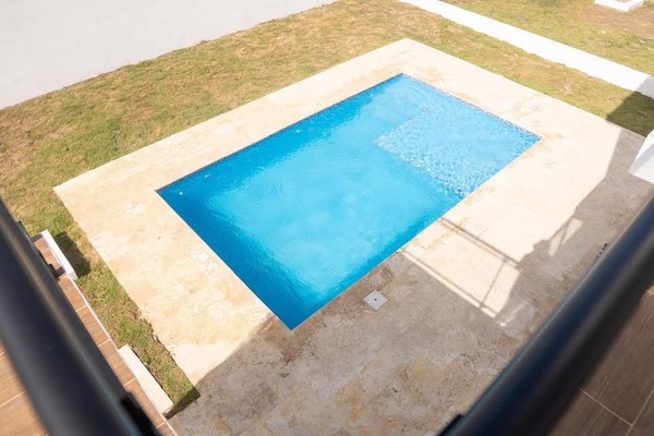 Casa en Puerto Plata, Puerto Plata con 3 habitaciones, 3 baños, 2 parqueos de 2 niveles de 436 mts² - Imagen 2