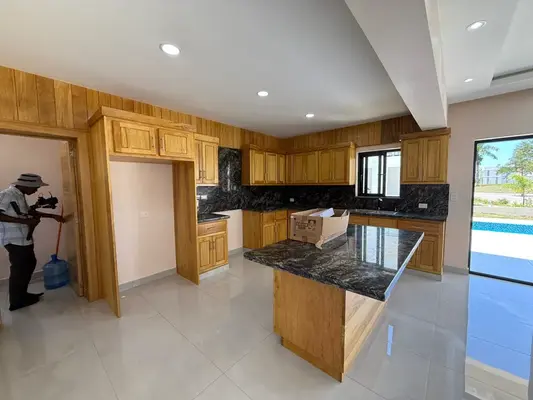 Casa en Puerto Plata, Puerto Plata con 3 habitaciones, 2 baños, 2 parqueos de 2 niveles con mantenimiento incluido - Imagen 4