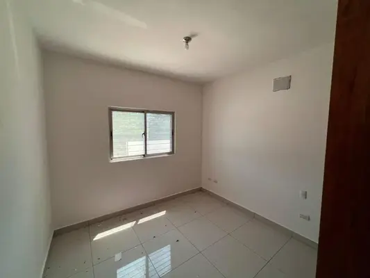 Apartamento en Torre Alta, Puerto Plata con 3 habitaciones, 2 baños, 2 parqueos en 1er nivel con mantenimiento incluido - Imagen 6