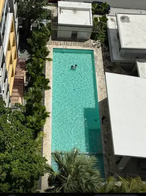 Apartamento en Gazcue, Santo Domingo D.N. con 3 habitaciones, 2 baños, 2 parqueos en 14vo nivel de 123 mts² con mantenimiento incluido - Imagen 3