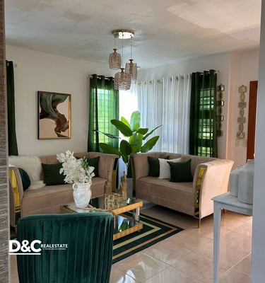 Casa en San Marcos Abajo, Puerto Plata con 3 habitaciones, 3 baños, 2 parqueos de 2 niveles de 225 mts² - Imagen 2