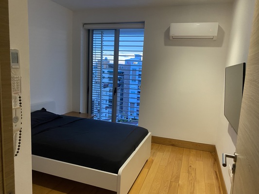 Apartamento en Evaristo Morales, Santo Domingo D.N. con 2 habitaciones, 3 baños, 3 parqueos en 10mo nivel de 250 mts² con mantenimiento incluido - Imagen 7