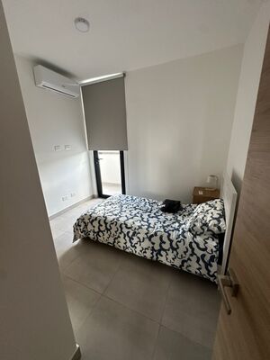 Casa en Vista Cana, Punta Cana con 3 habitaciones, 2 baños, 2 parqueos de 2 niveles de 196 mts² con mantenimiento incluido - Imagen 2