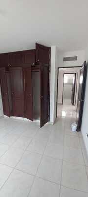 Apartamento en Altos de Arroyo Hondo III, Santo Domingo D.N. con 3 habitaciones, 2 baños, 2 parqueos en 4to nivel de 110 mts² con mantenimiento incluido - Imagen 5