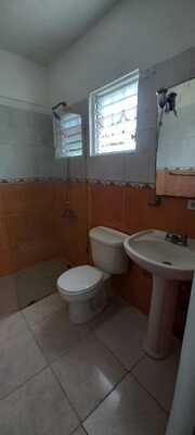 Apartamento en Altos de Arroyo Hondo III, Santo Domingo D.N. con 3 habitaciones, 2 baños, 2 parqueos en 4to nivel de 110 mts² con mantenimiento incluido - Imagen 6