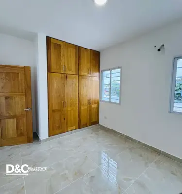 Casa en Torre Alta, Puerto Plata con 3 habitaciones, 2 baños, 2 parqueos de 2 niveles de 190 mts² con mantenimiento incluido - Imagen 6