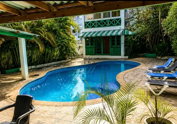 Hotel en Boca Chica, Boca Chica de 1 nivel con 33 mts² con mantenimiento incluido - Imagen 7
