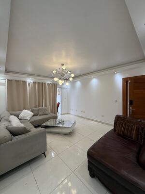 Penthouse en Los Alamos, Santiago con 3 habitaciones, 3 baños, 2 parqueos en 1er nivel de 225 mts² con mantenimiento incluido - Imagen 6