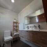 Apartamento en La Esmeralda, Santiago con 3 habitaciones, 2 baños, 2 parqueos en 1er nivel de 170 mts² con mantenimiento incluido - Imagen 7